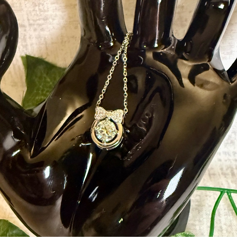 NWT Sterling Silver & 1ct Blue Moissanite Bow Pendant Necklace 🎀